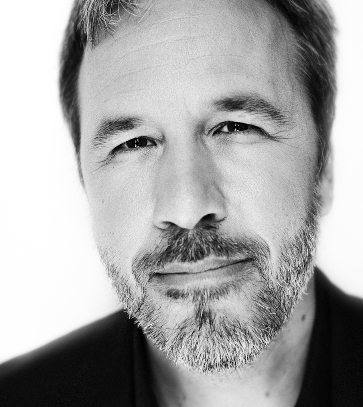 2. Bond. Denis Villeneuve  .png
