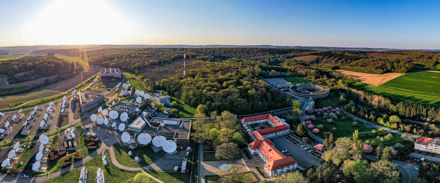 1. SES. Source - SES.jpg