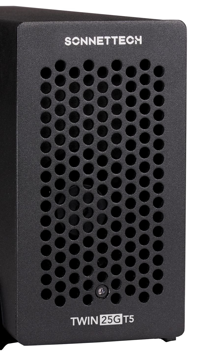 Sonnet_Sonnet’s Twin25G T5 Thunderbolt 5 adapter.jpg